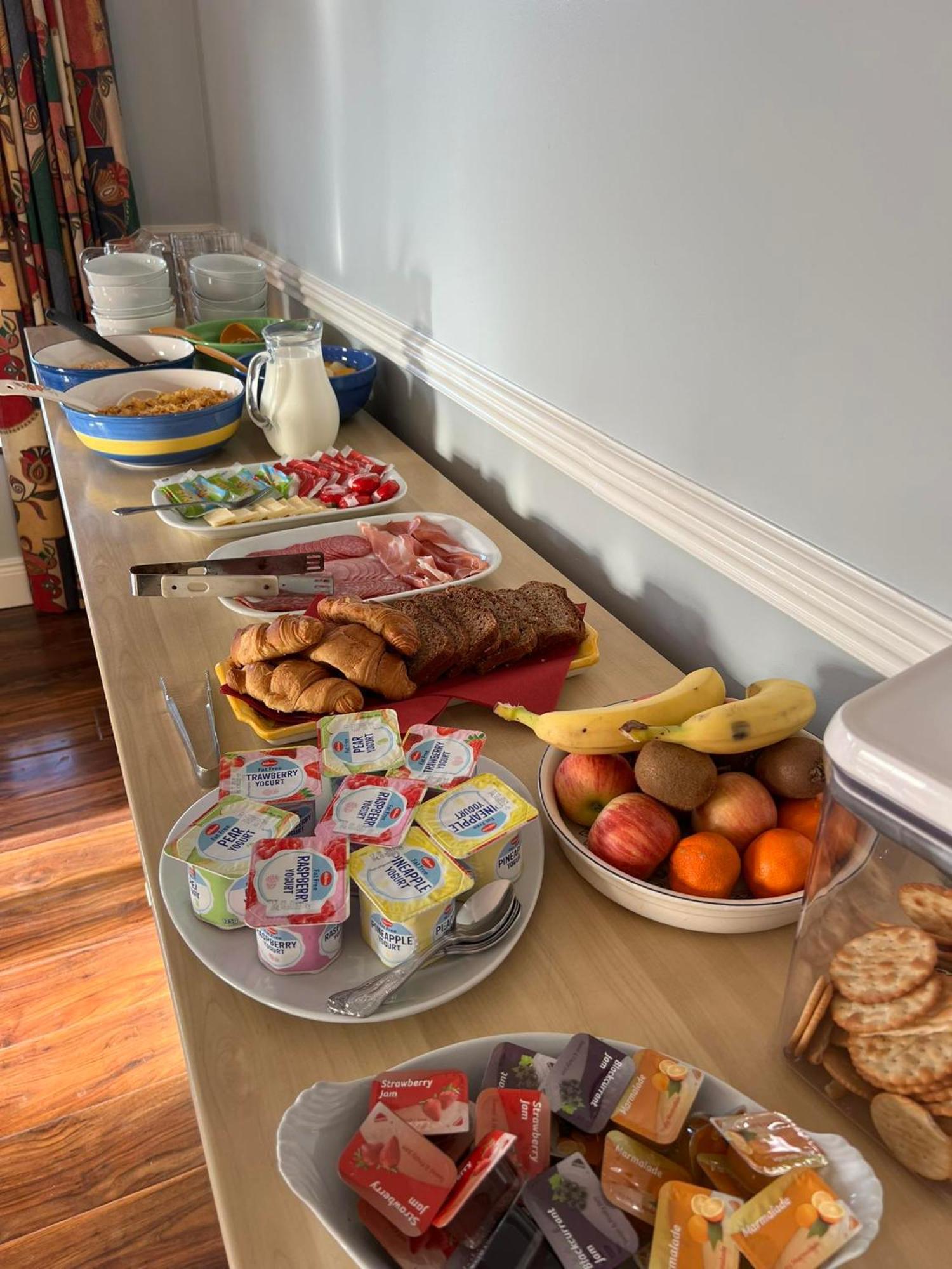 Woodville Lodge Guesthouse Killarney Bagian luar foto