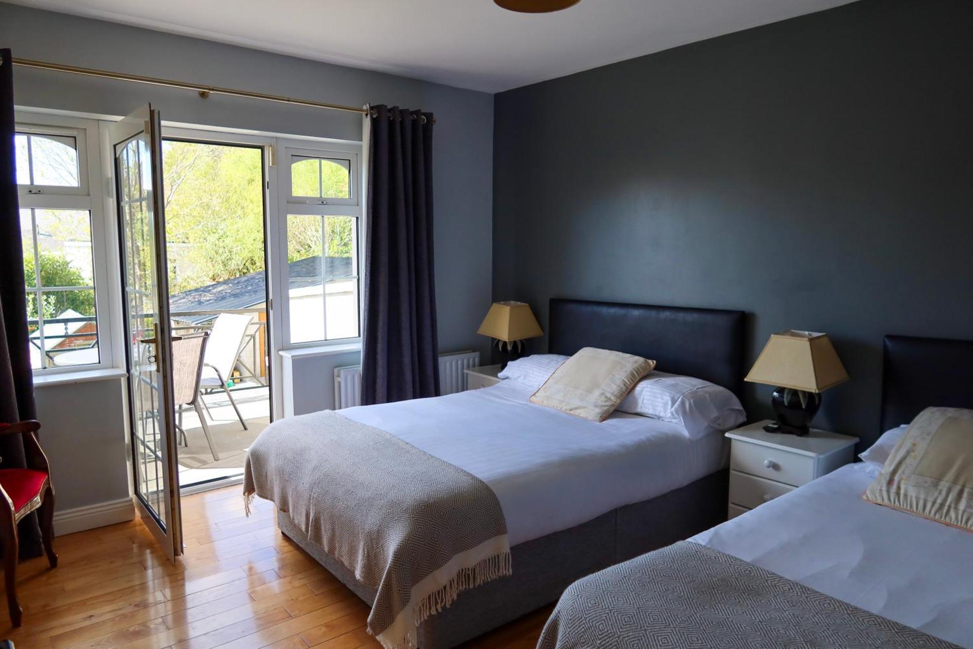 Woodville Lodge Guesthouse Killarney Bagian luar foto