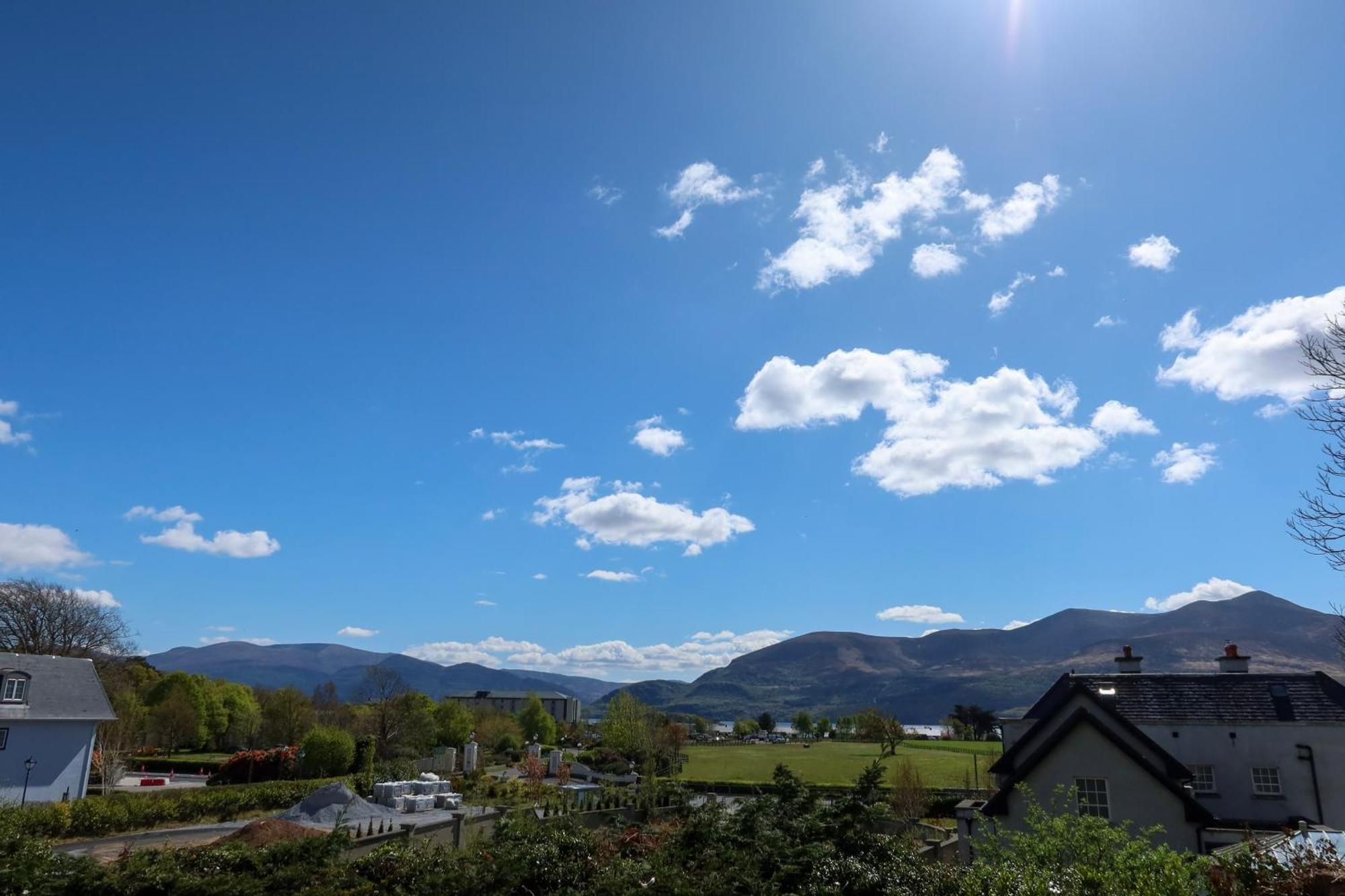 Woodville Lodge Guesthouse Killarney Bagian luar foto