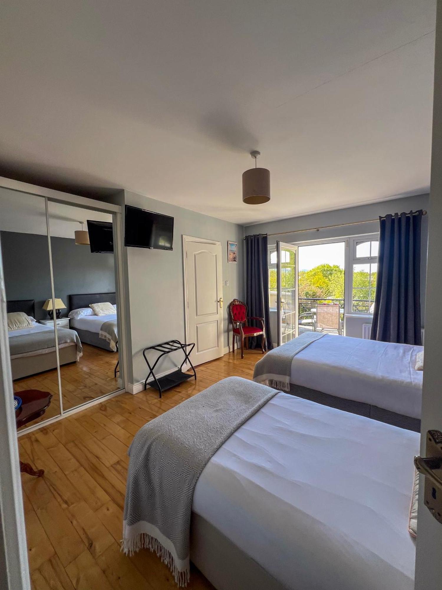Woodville Lodge Guesthouse Killarney Bagian luar foto